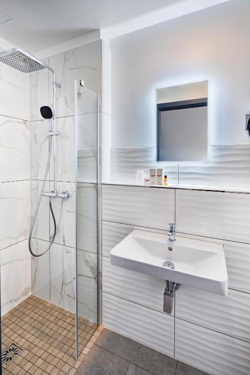 Rimedya Hotel - an der Messe München - Resim 35