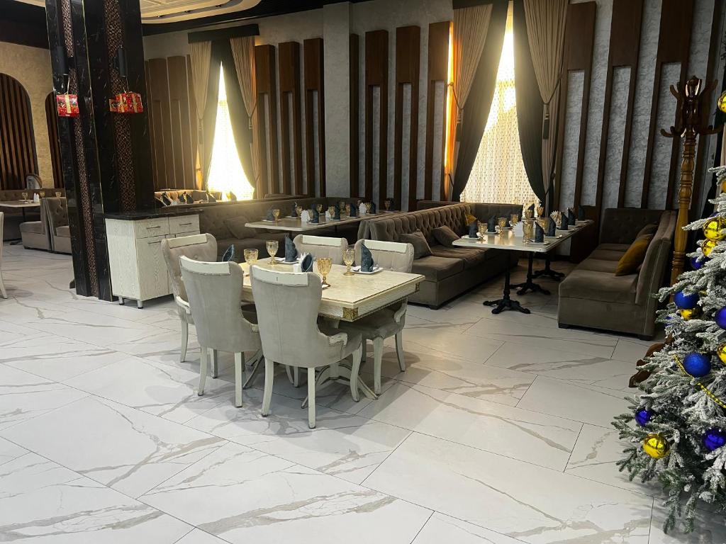 Χώρος καθιστικού στο Parvina hotel and restaurant in Bukhara