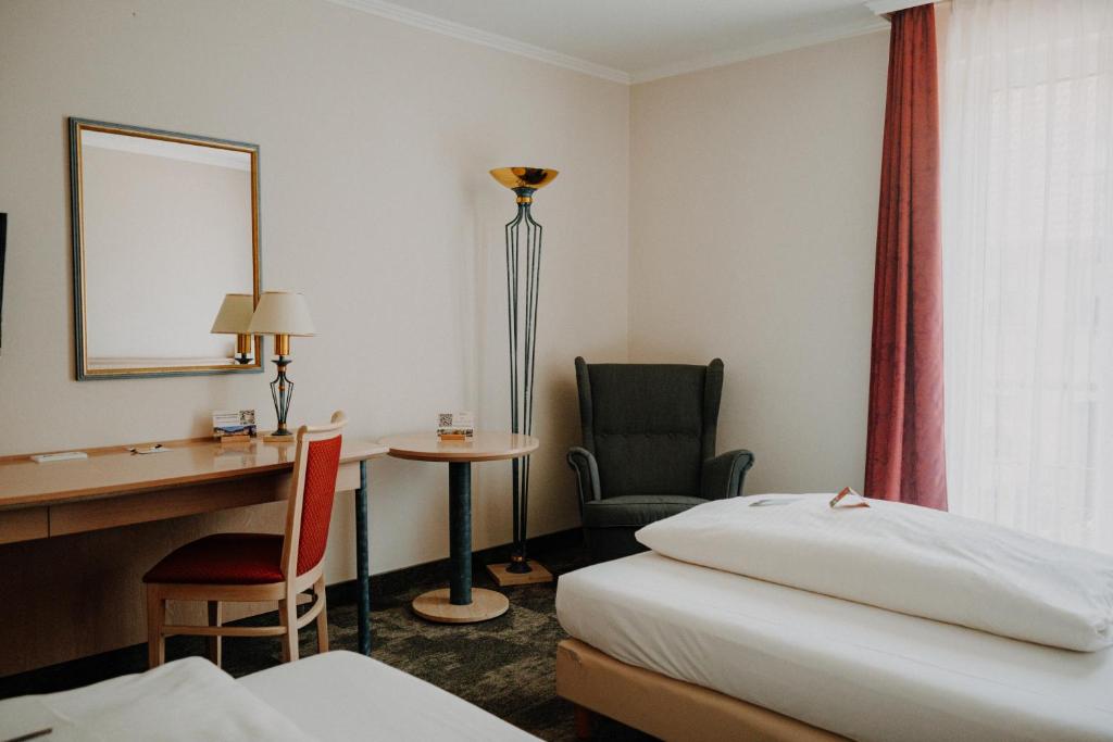 Hotel am Schloß Apolda - Camera Comfort Doppia Con Letti Singoli Con Bagno