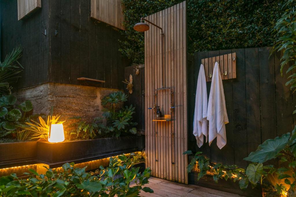 Romantic Retreat, Hot Tub, Glasshouse, Ensuite - Resim 4