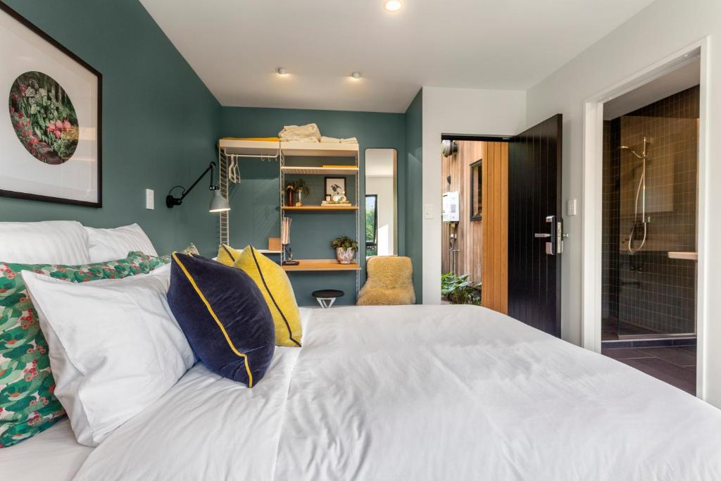 Romantic Retreat, Hot Tub, Glasshouse, Ensuite - Resim 34