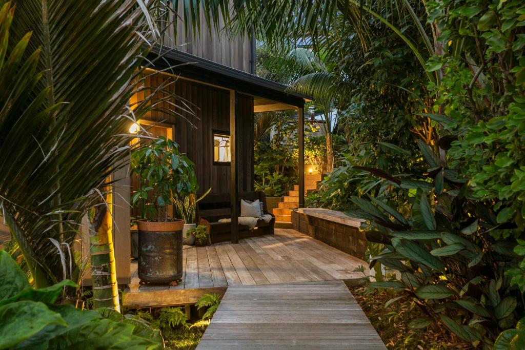 Romantic Retreat, Hot Tub, Glasshouse, Ensuite - Resim 23