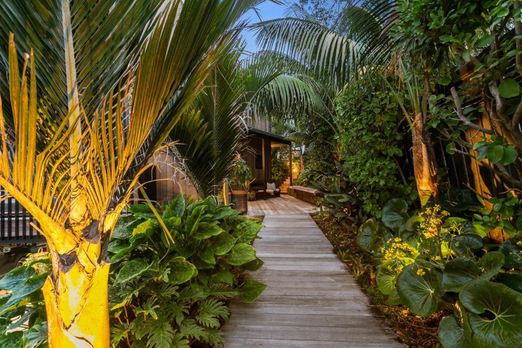 Romantic Retreat, Hot Tub, Glasshouse, Ensuite - Resim 5