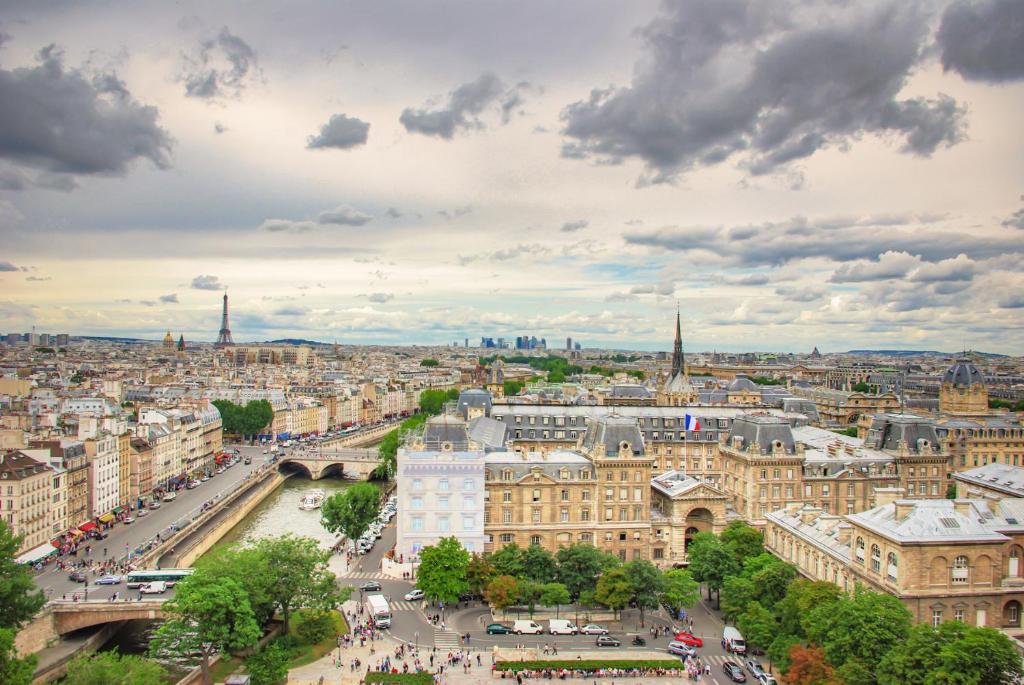 MB-45-PONTHIEU-BM - Champs-Élysées