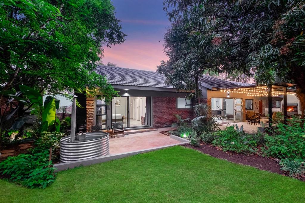 Κήπος έξω από το Honeysuckle