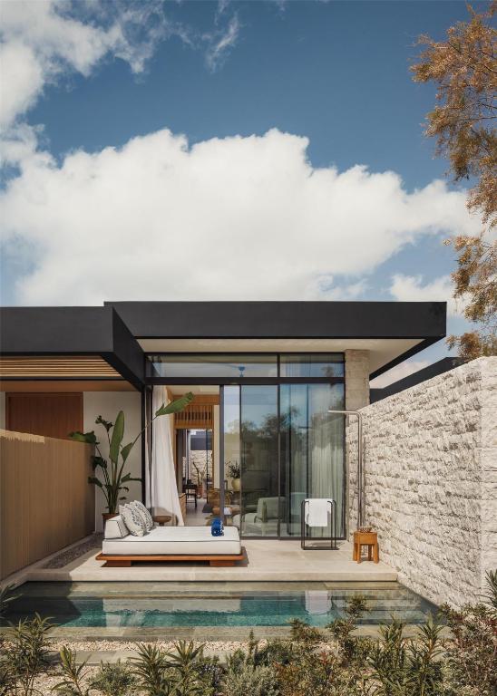 One&Only Aesthesis, Athens - Resim 7