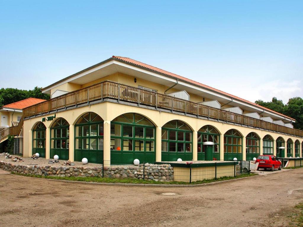 a large building with a lot of windows at Ferienpark Markgrafenheide in Markgrafenheide