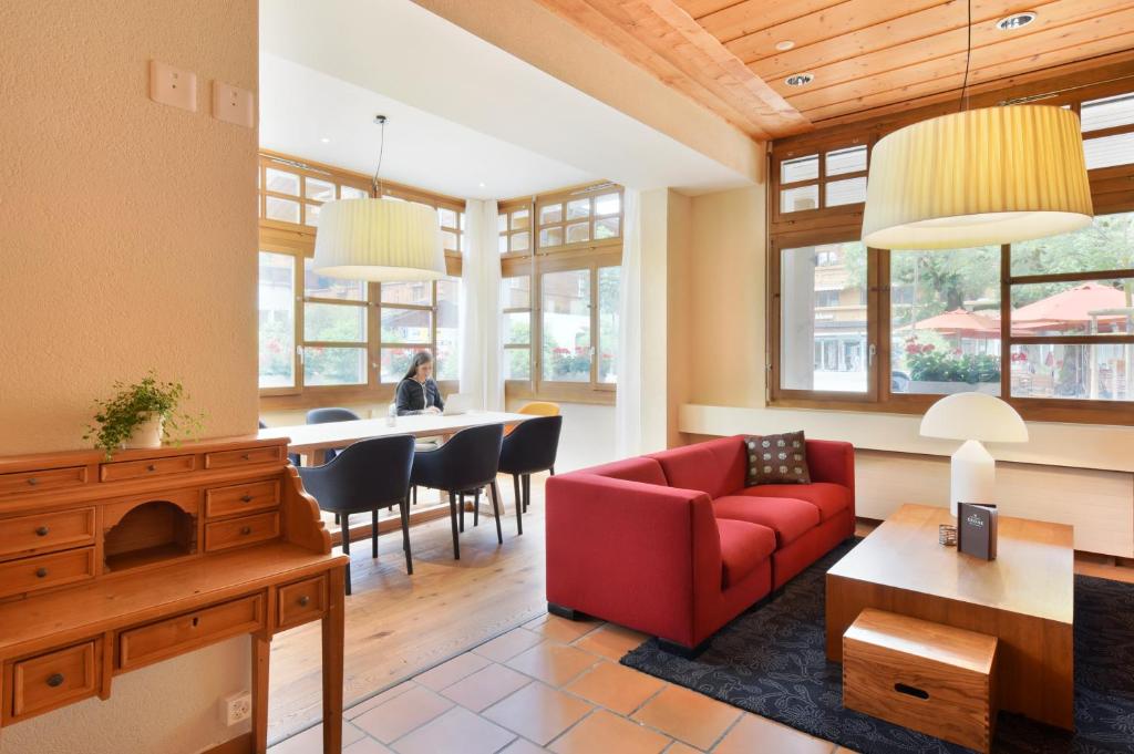 Posezení v ubytování Hotel Krone Lenk