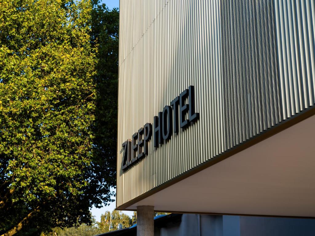 Zleep Hotel Hamburg Volkspark - Resim 35