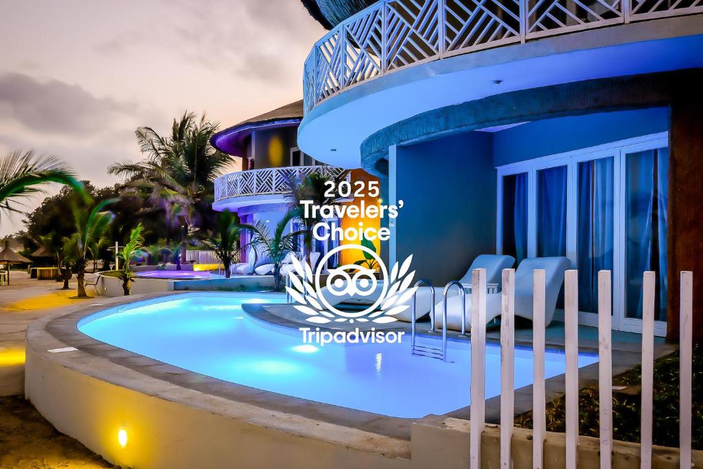 una rappresentazione della piscina del resort di Balafon Beach Resort a Kololi