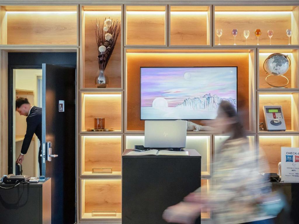 Ibis Lugano Paradiso - Resim 7