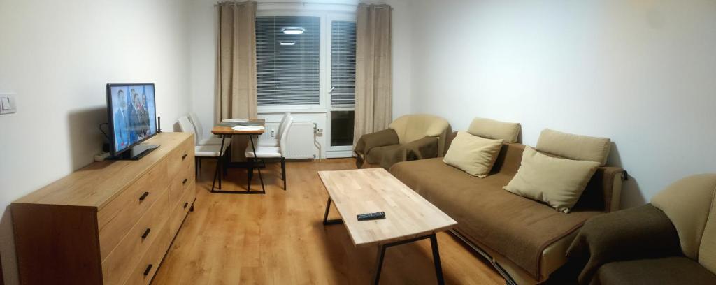 TV a/nebo společenská místnost v ubytování Byt v centre mesta