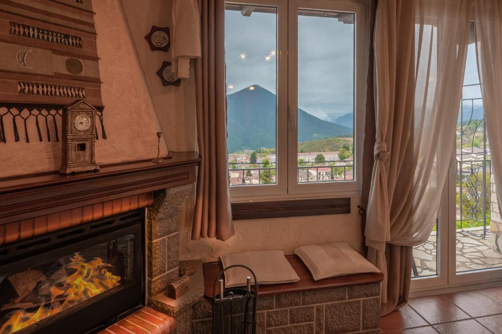 Semeli Guesthouse - 4