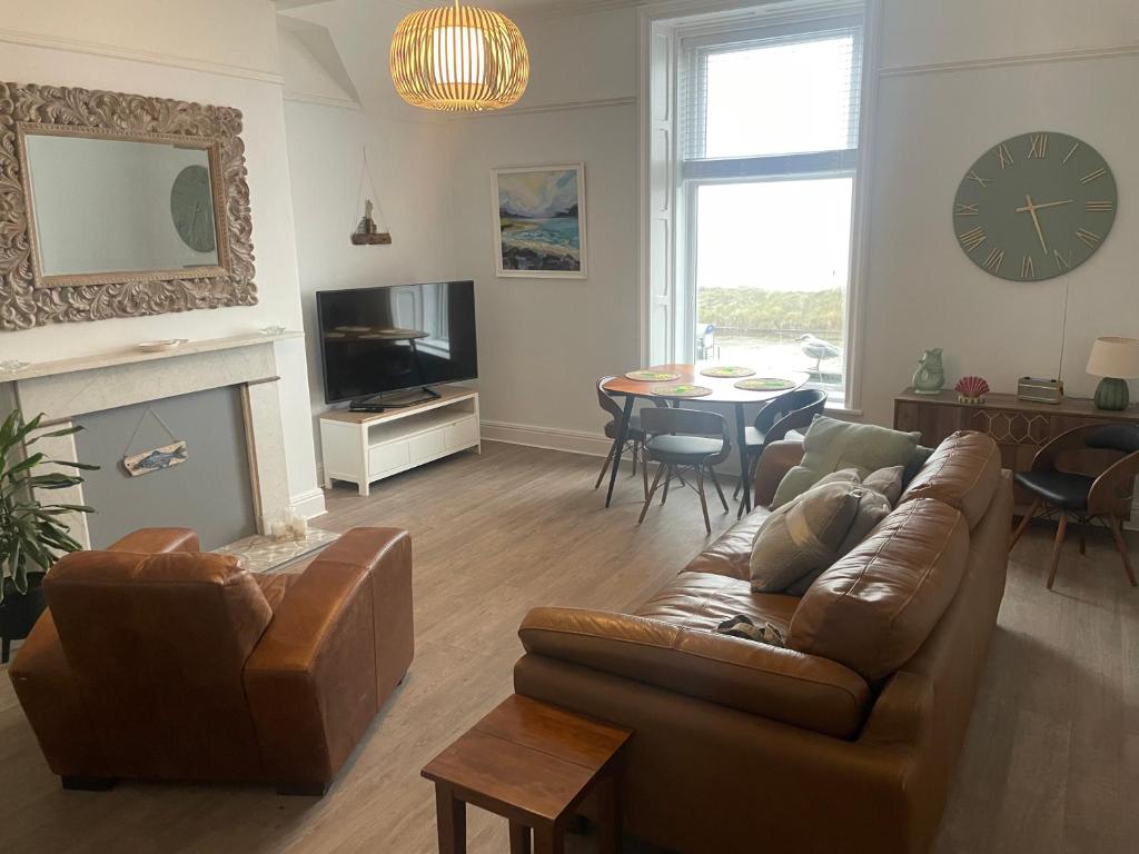 Μια τηλεόραση ή/και κέντρο ψυχαγωγίας στο Pier View