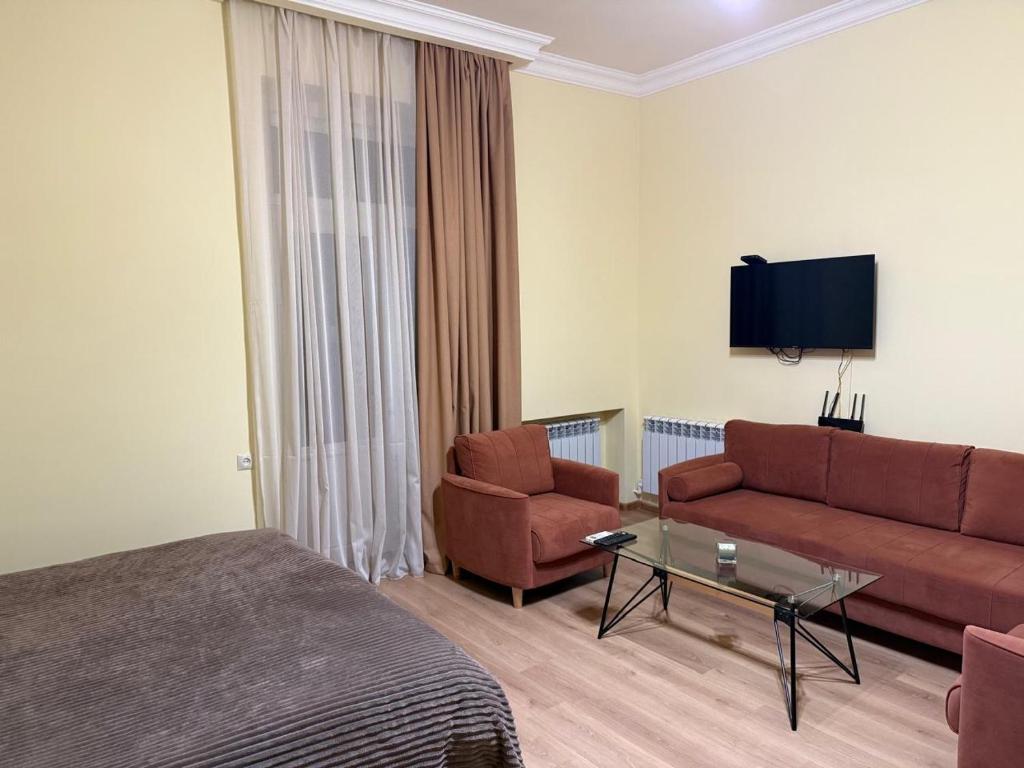 Sunny apartment
