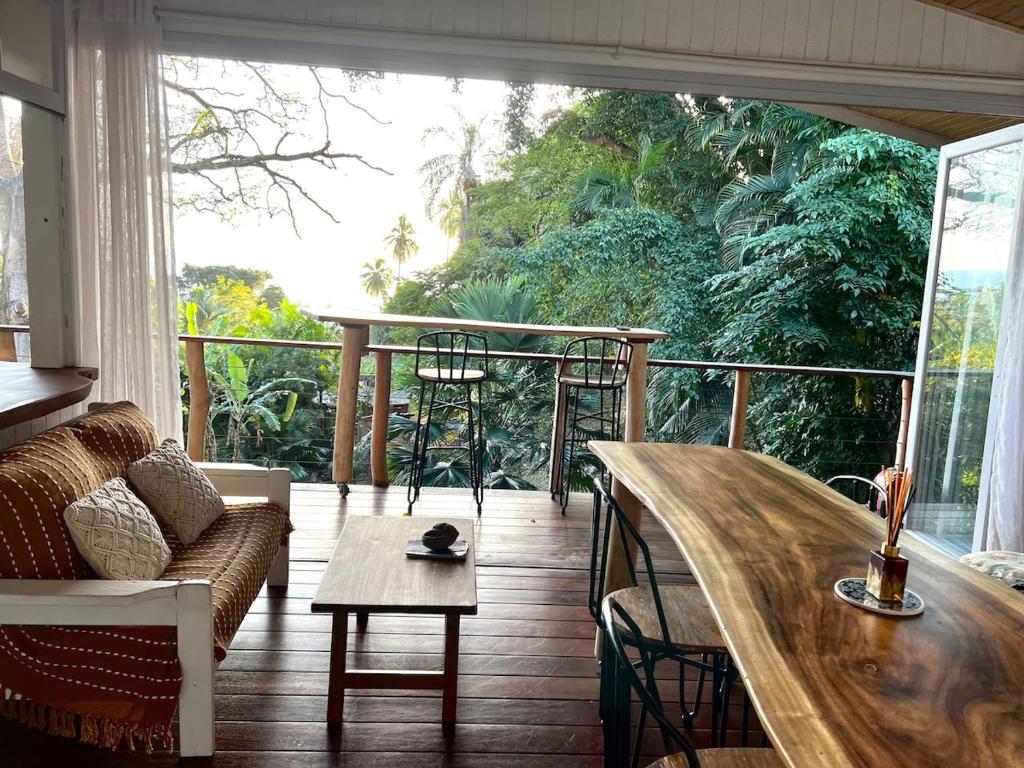 Charming bungalow with sea view facing Marina Taina - photo 12 - Tahiti, Polynésie