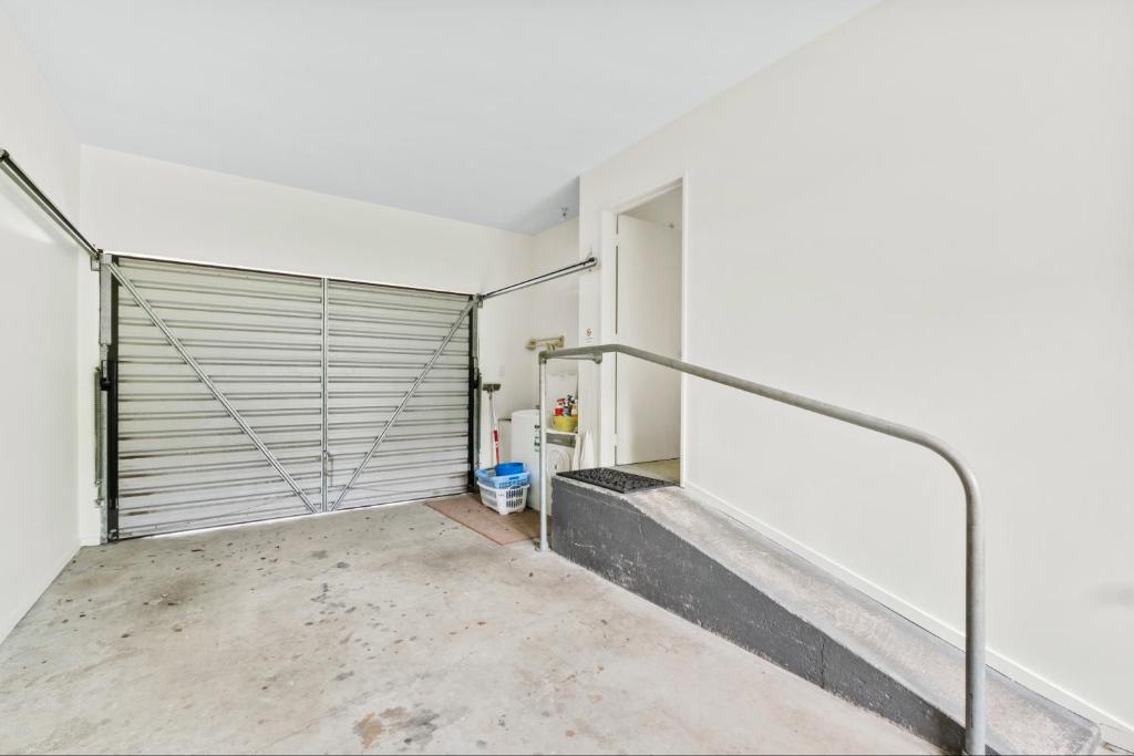 11b Leamington Street - Resim 12