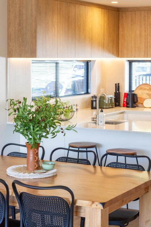 Walk In, Unwind & Feel Right at Home - Resim 9