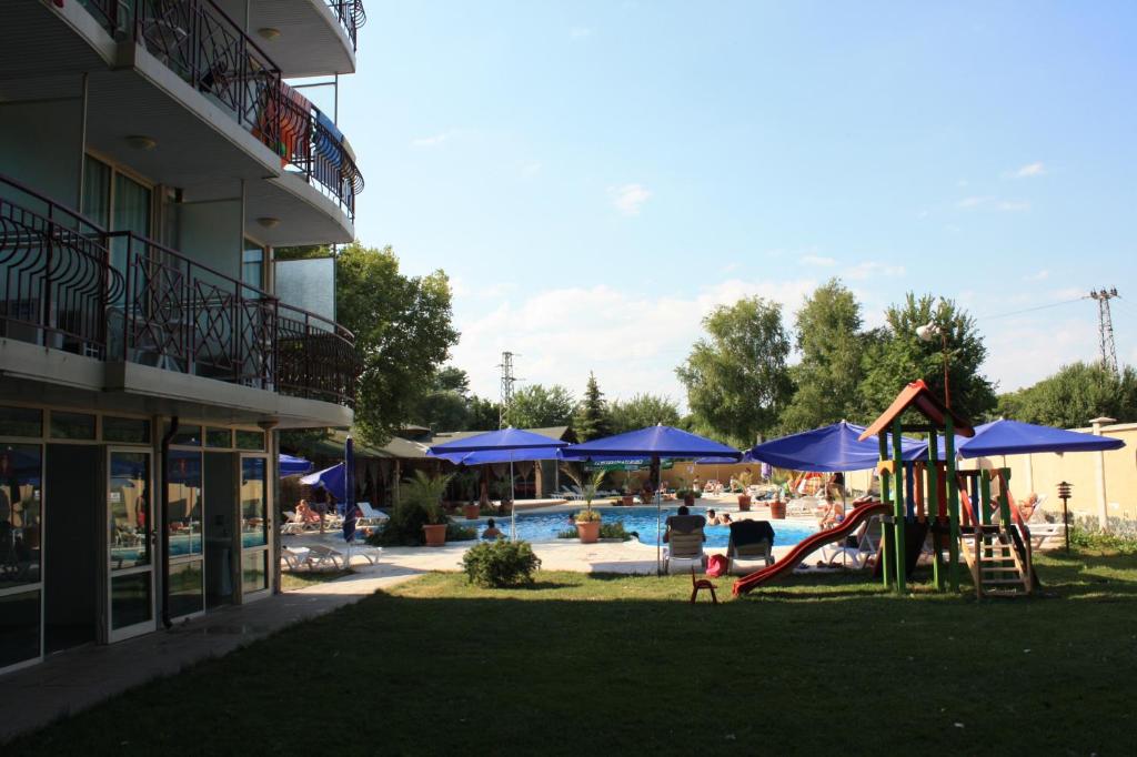 Booking.com: Hotel Kristel Park - All Inclusive Light , Kranevo, Bulgarie -  110 Commentaires clients . Réservez votre hôtel dès maintenant !