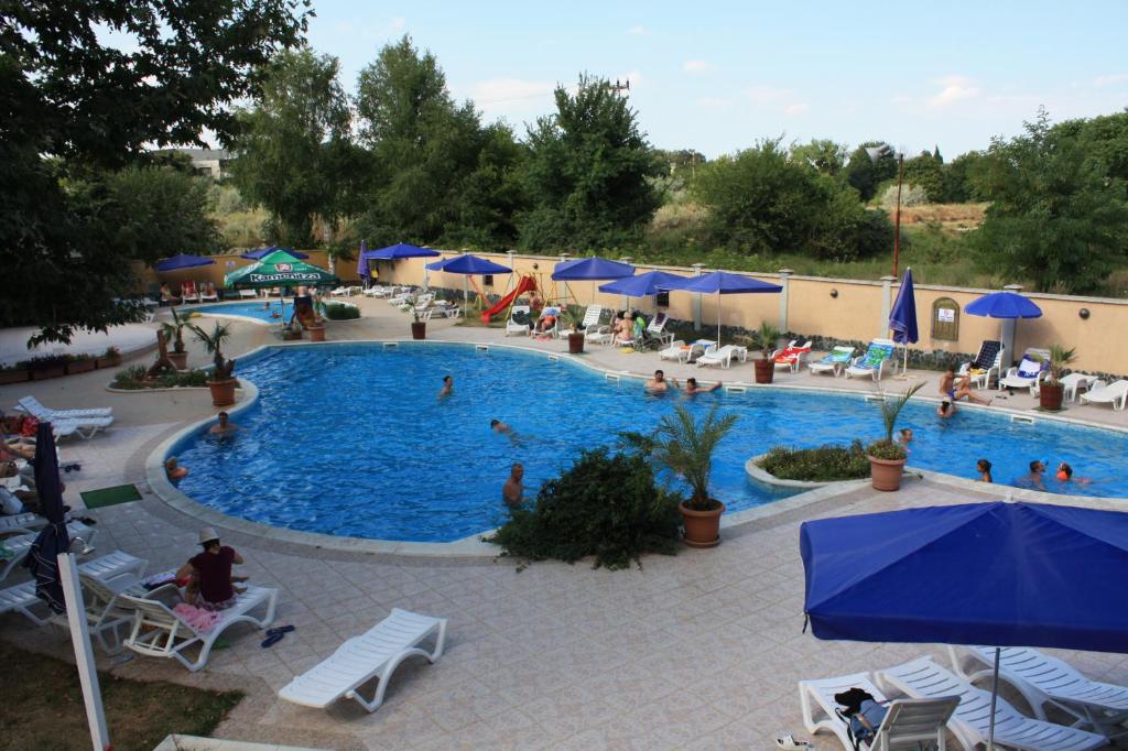 Booking.com: Hotel Kristel Park - All Inclusive Light , Kranevo, Bulgarie -  110 Commentaires clients . Réservez votre hôtel dès maintenant !