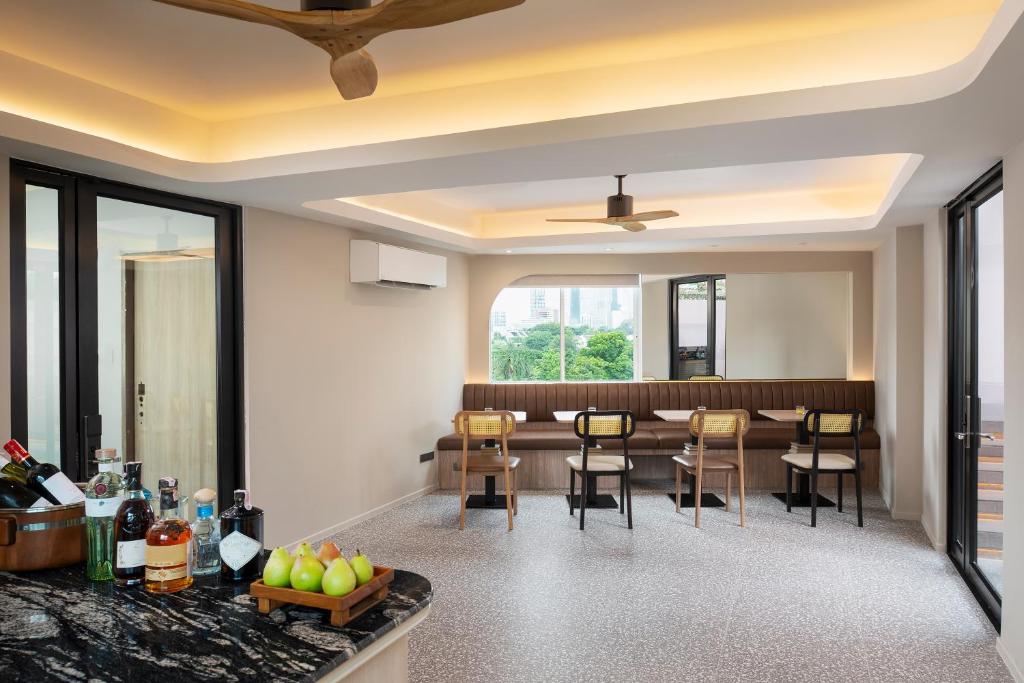 Away Bangkok Sukhumvit - Resim 12