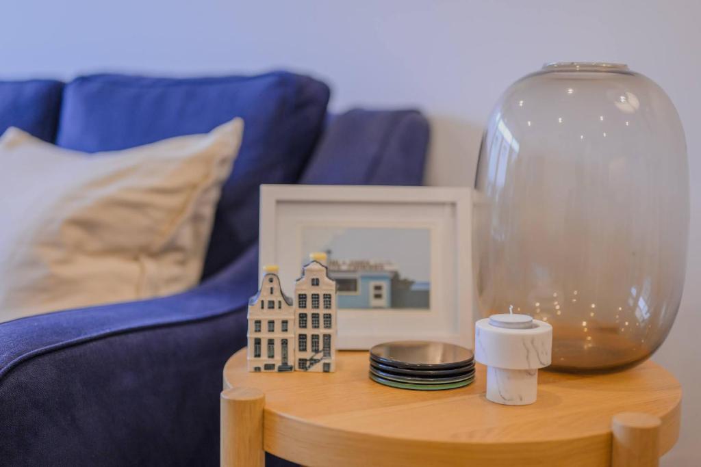 2BR City Escape on Welles Street - Resim 29