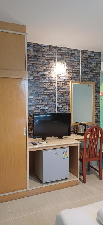 AT home hotel - Resim 17