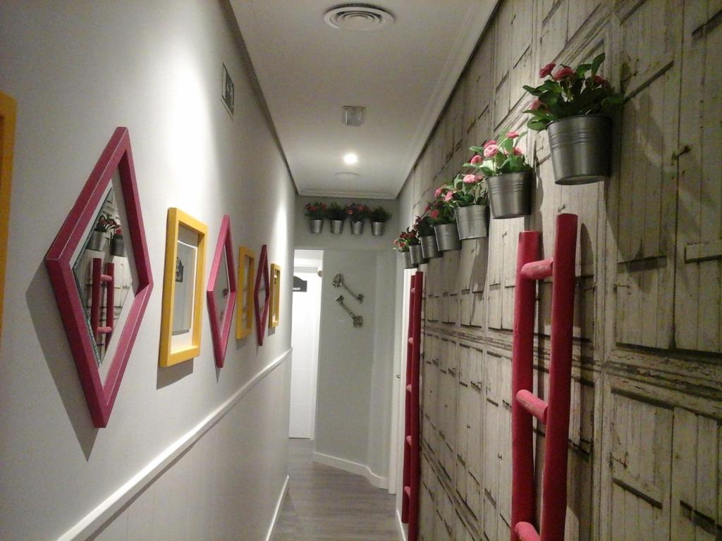Foto dalla galleria di Hostal Don Alfonso a Madrid