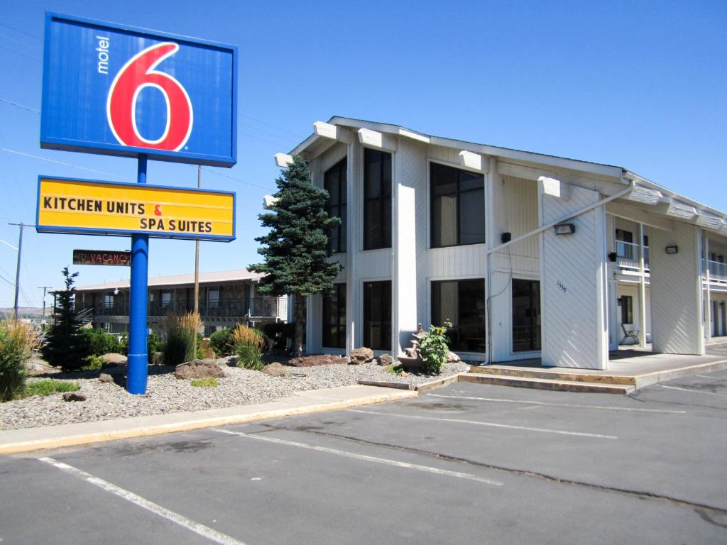 Fotografie z fotogalerie ubytování Motel 6-Madras, OR v destinaci Madras