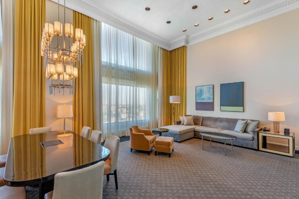 Omni Mont-Royal Hotel - Resim 42