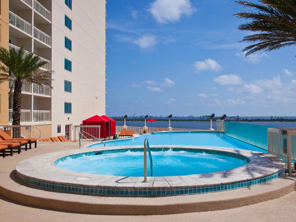 Der Swimmingpool an oder in der Nähe von Golden Nugget Biloxi