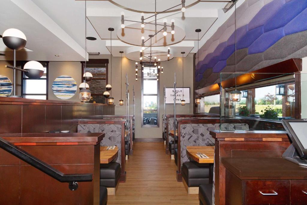 Sandman Signature Calgary Airport Hotel - Resim 34