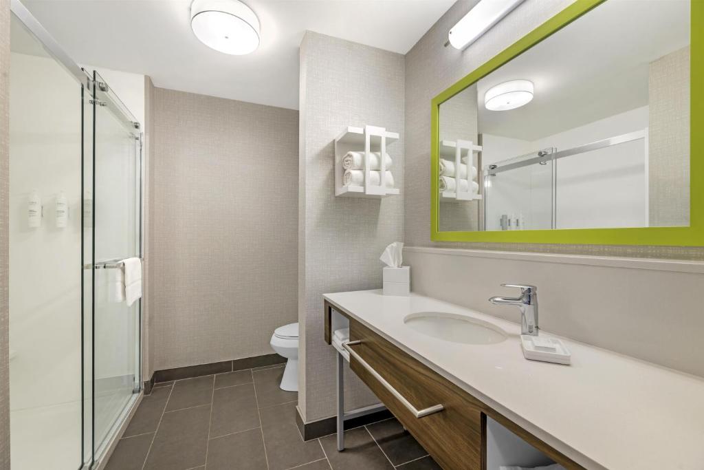 Hampton Inn Junction City - Habitación Con Cama Extragrande - No Fumadores
