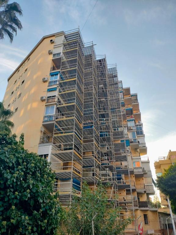 Fuengirola Sun Studio with terrace 9th floor by 10ToSea