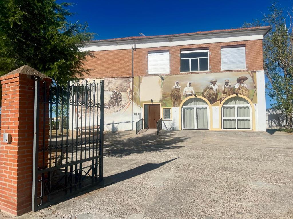 Bygningen som feriehuset ligger i