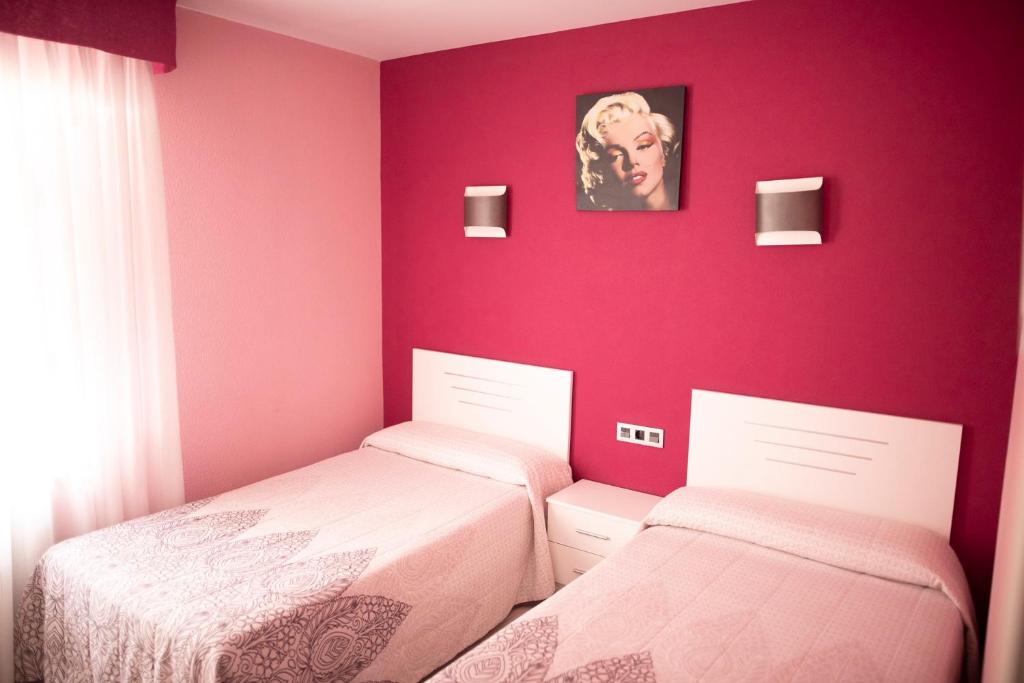 Hostal La Corte - 16