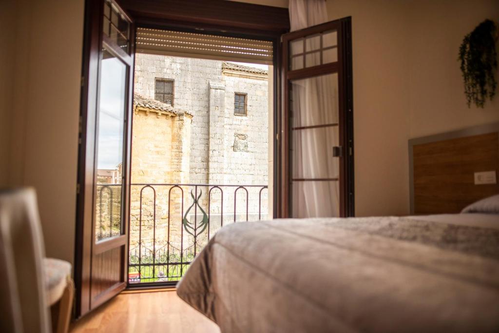 Hostal La Corte - 11