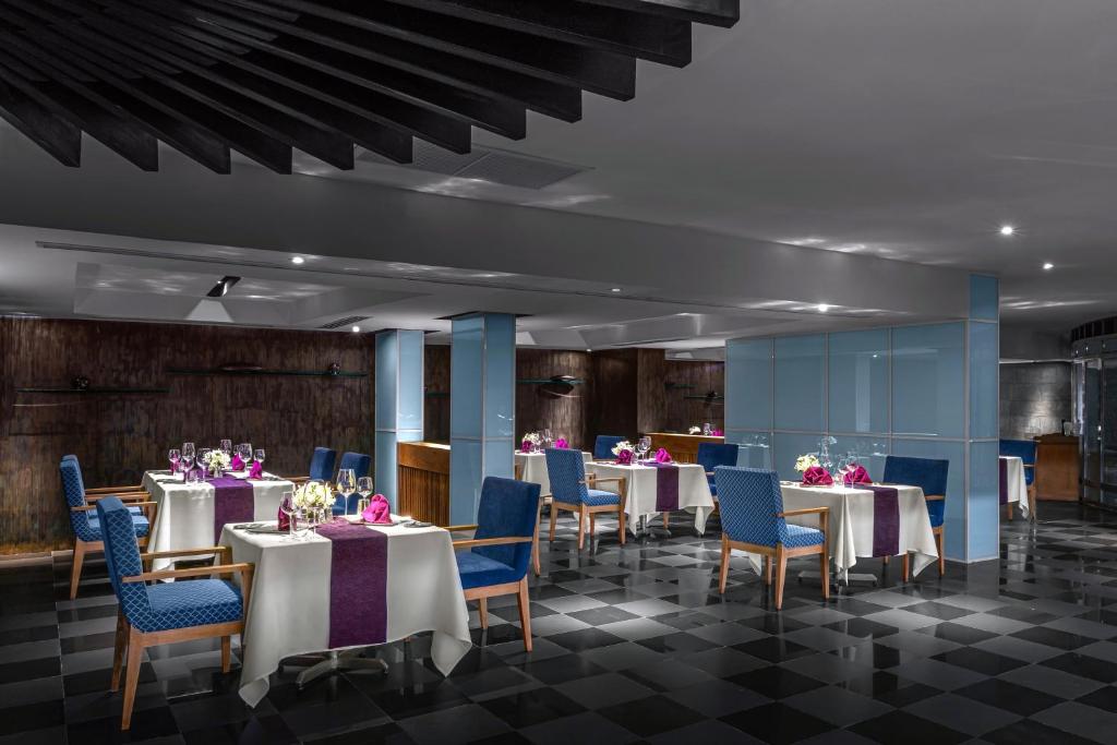 Royal Wing Suites & Spa Pattaya - Resim 10