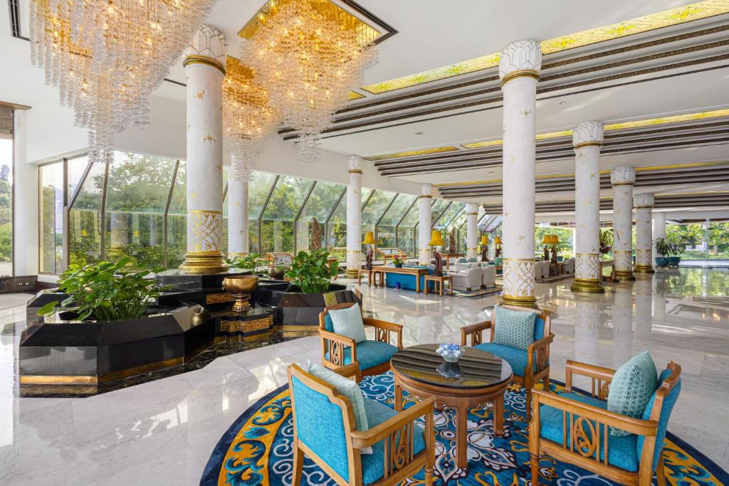 Royal Wing Suites & Spa Pattaya - Resim 15