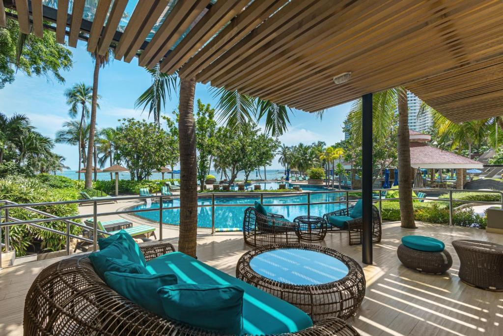 Royal Wing Suites & Spa Pattaya - Resim 18