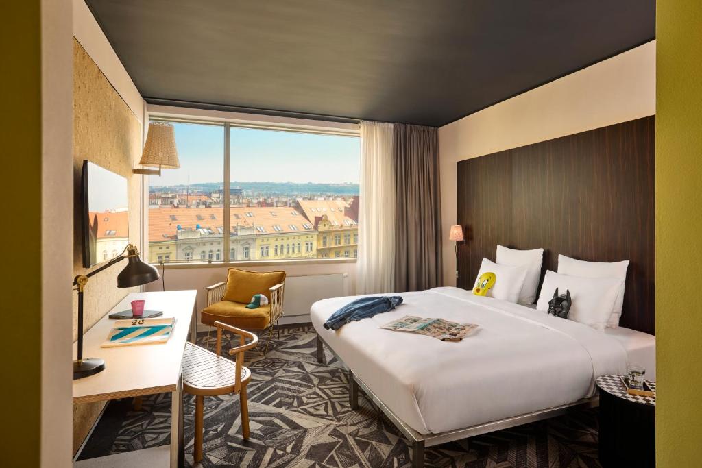 Mama Shelter Prague - Resim 2