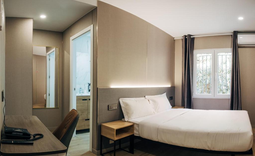 Hotel Golden Madrid - Resim 42