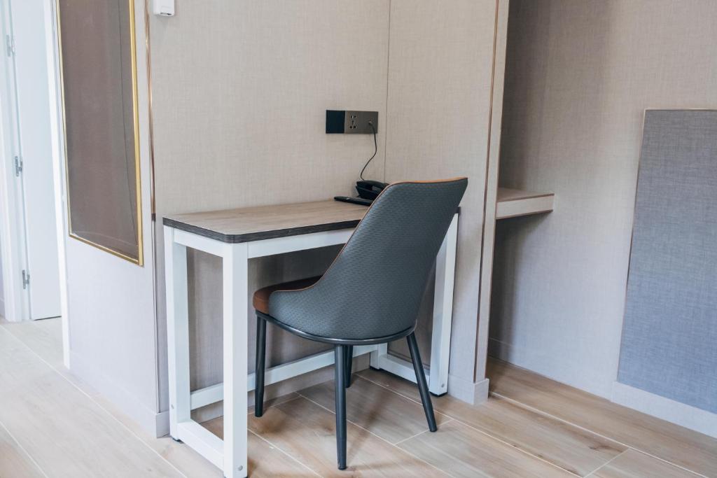 Hotel Golden Madrid - Resim 35