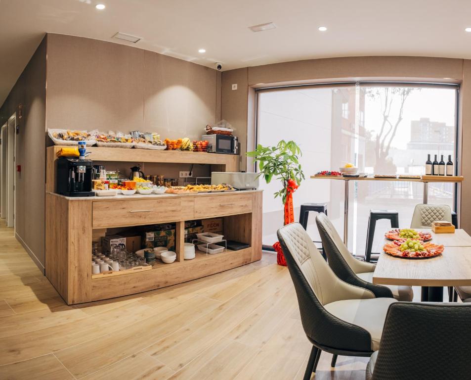 Hotel Golden Madrid - Resim 12