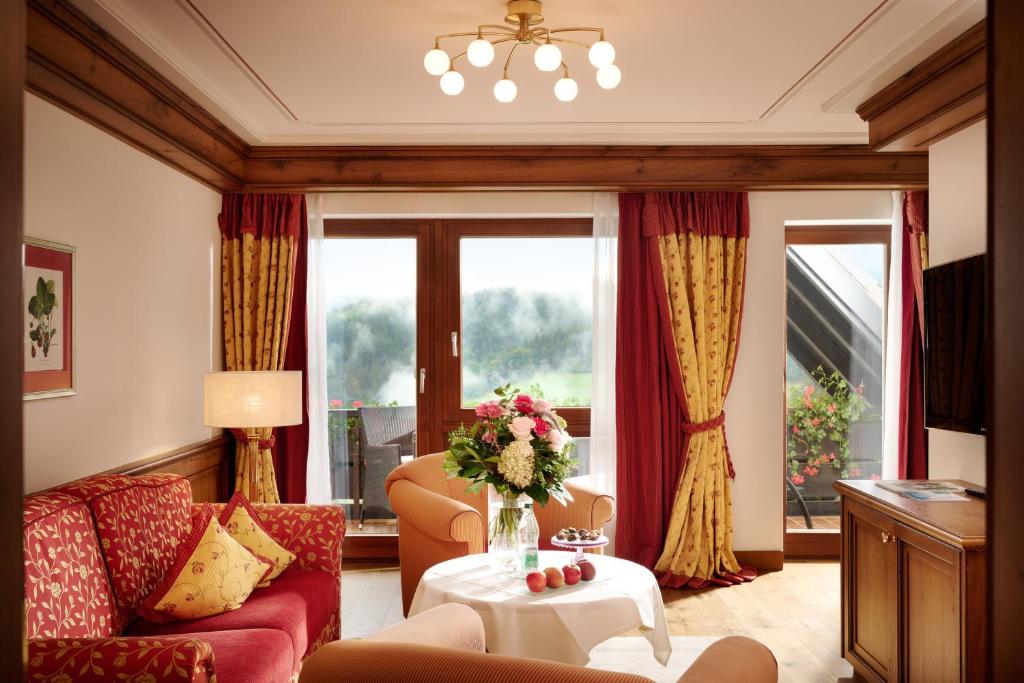 Hotel Dollenberg - Suite Type 2 - With Valley View