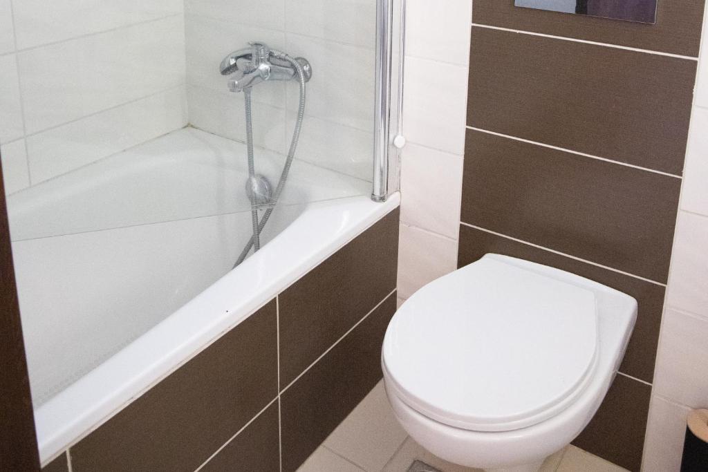 Ladiko Inn Hotel Faliraki -Anthony Quinn Bay - 5