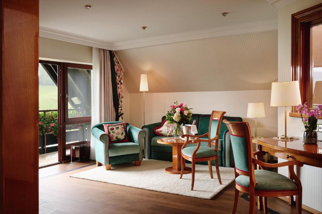 Hotel Dollenberg - Luxury Suite Type 6 - With Vineyard View