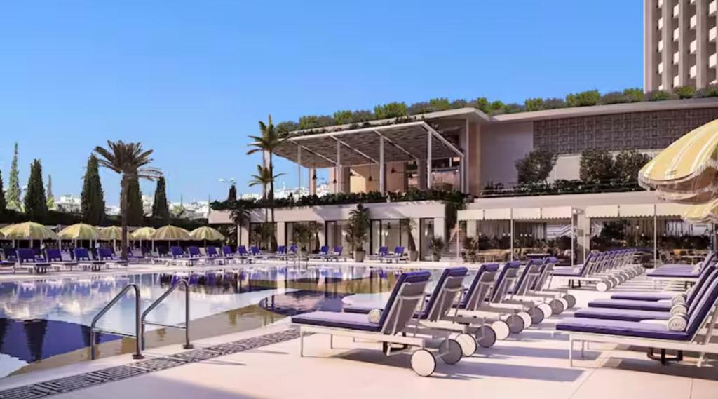 Πισίνα στο ή κοντά στο Conrad Athens The Ilisian