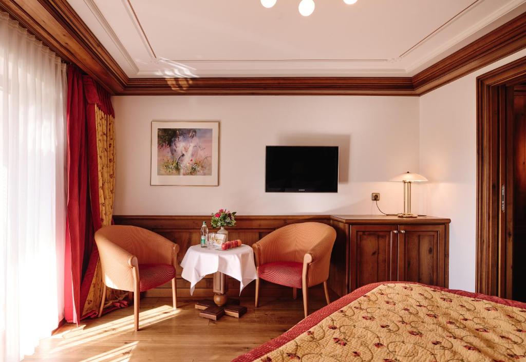 Hotel Dollenberg - Double Room With Garden View