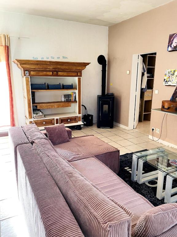 Χώρος καθιστικού στο Maison de campagne sarthoise